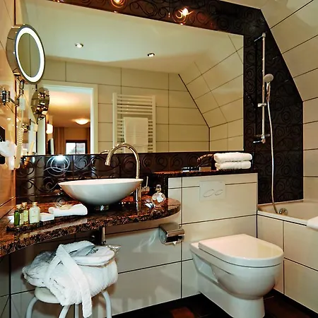 Burghotel 3*