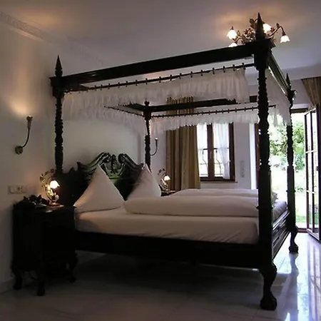 Hotel Burghotel