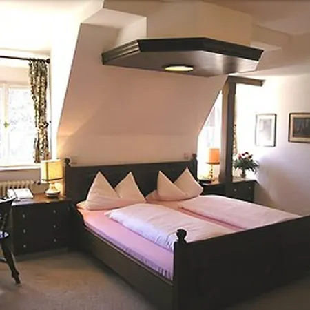 Burghotel