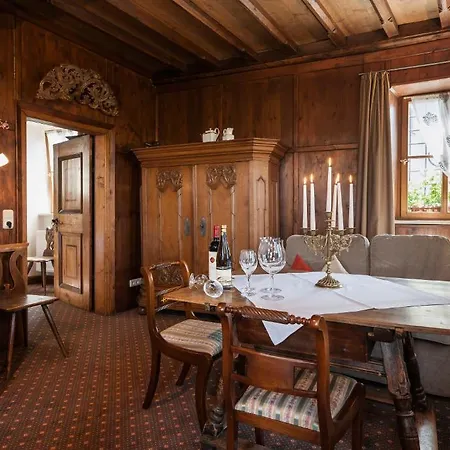 Burghotel 3*