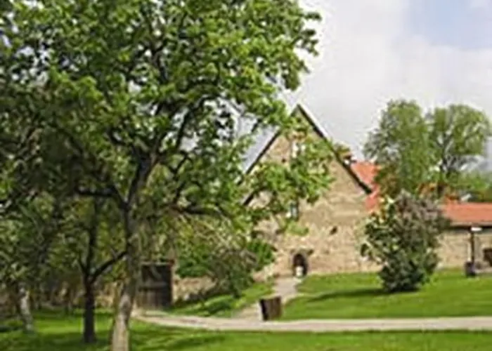 Burghotel Hotel 3*