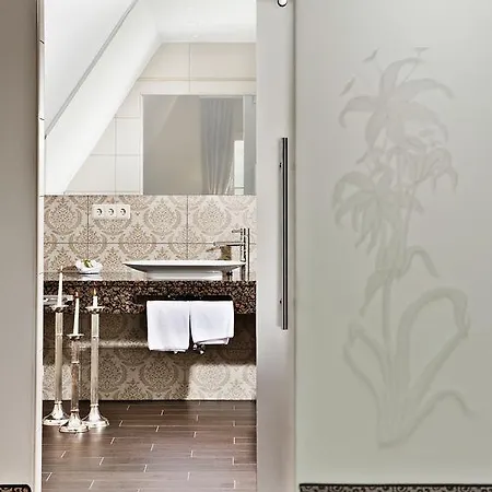 Burghotel روتنبورغ أوب در تاوبر
