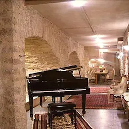 Burghotel רוטנבורג אוב דר טאובר