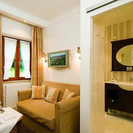 Burghotel