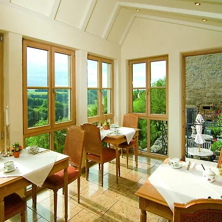 Burghotel Ρότενμπουργκ (Τάουμπερ)
