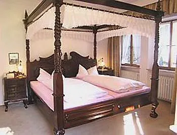 Burghotel